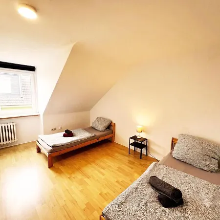 Homes Of Ruhr - Monteurwohnung Huette *