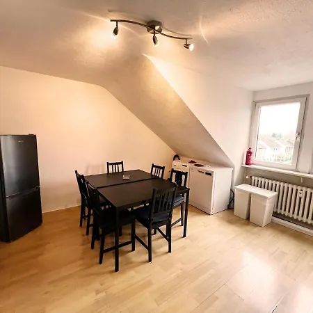 Homes Of Ruhr - Monteurwohnung Huette